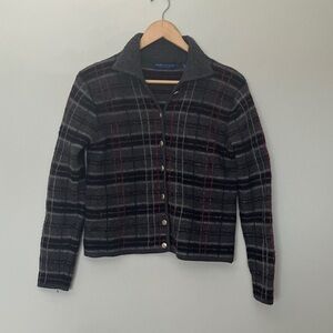 Karen Scott Vintage 99% Wool Gray Black and Red Plaid Cardigan
